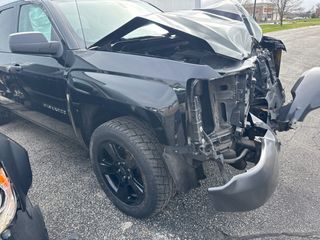 2018 Chevrolet Silverado 1500 WT - Exterior Front Right Corner Image